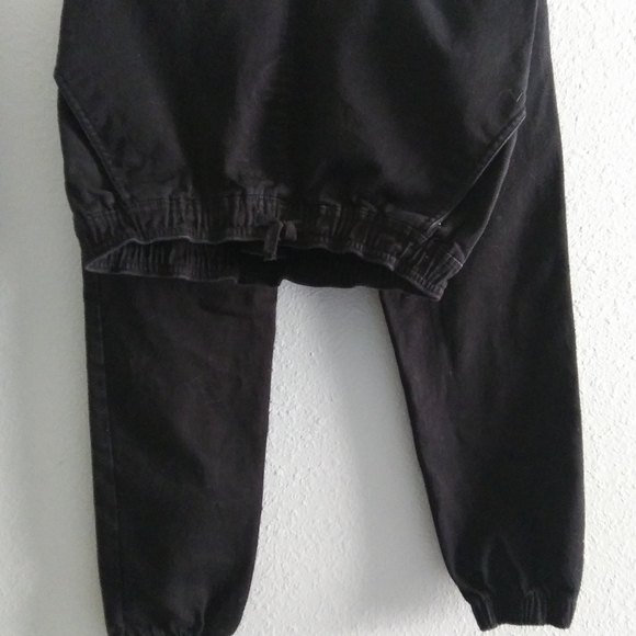 Joggers - Picture 9 of 9